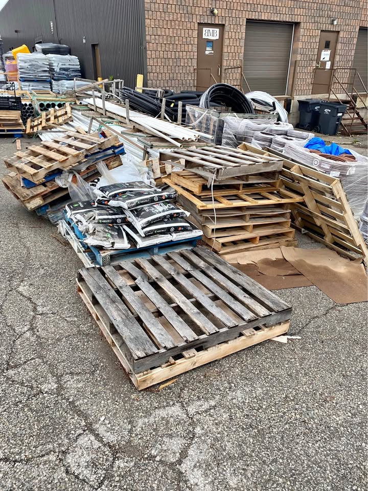 Elite Disposal Services professional waste removal services for residential and commercial projects